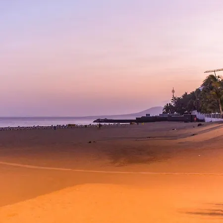 Vacacional 卡门港