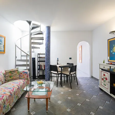 Vacacional * 卡门港